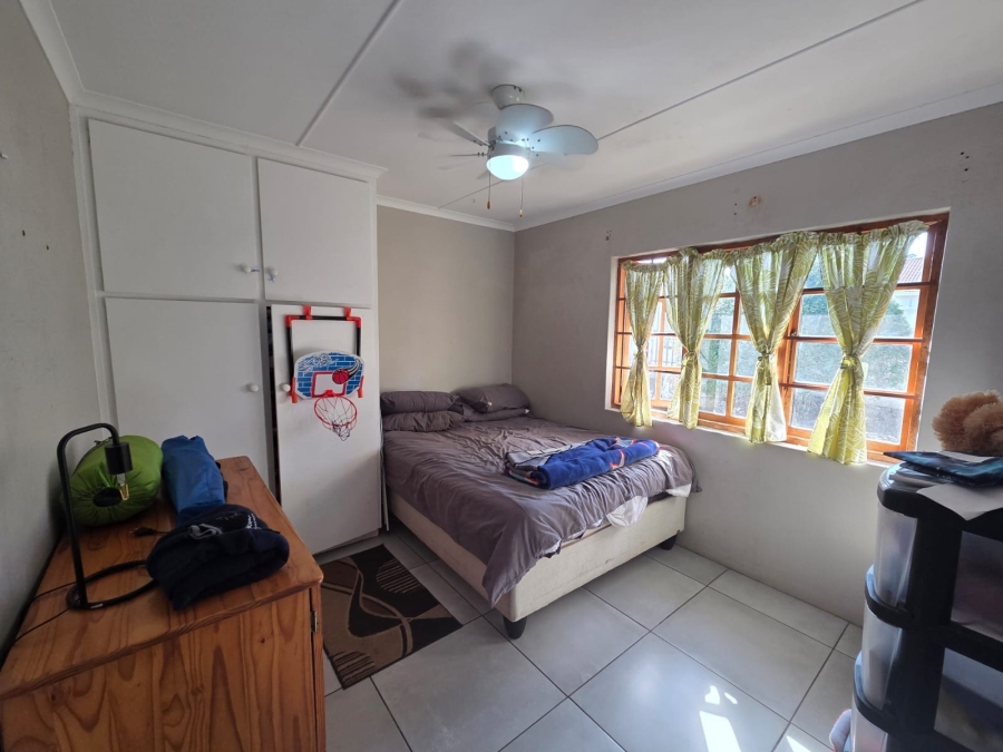 To Let 3 Bedroom Property for Rent in Vincent Heights Eastern Cape